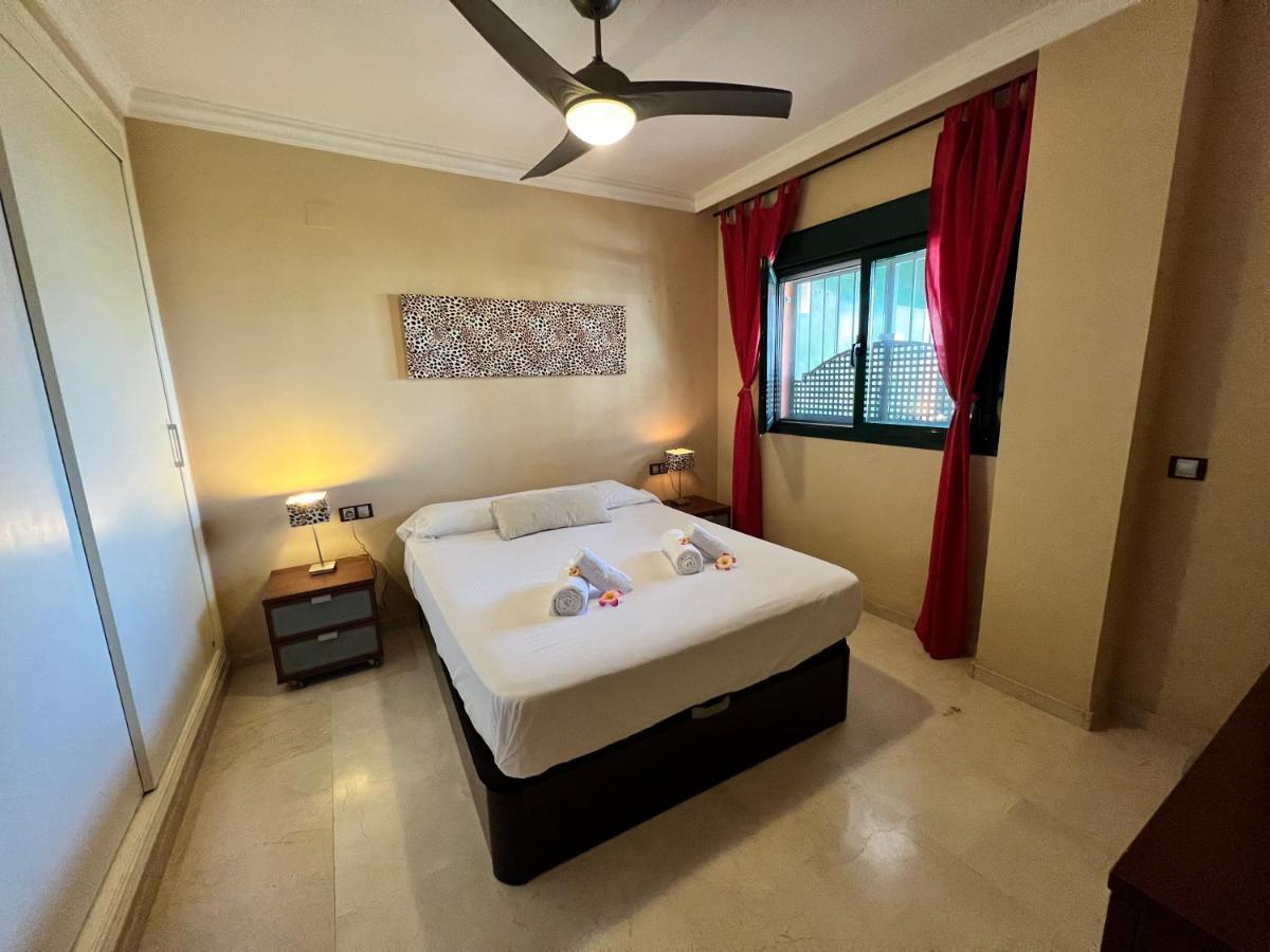 Luna Blanca Golf Apartment Estepona